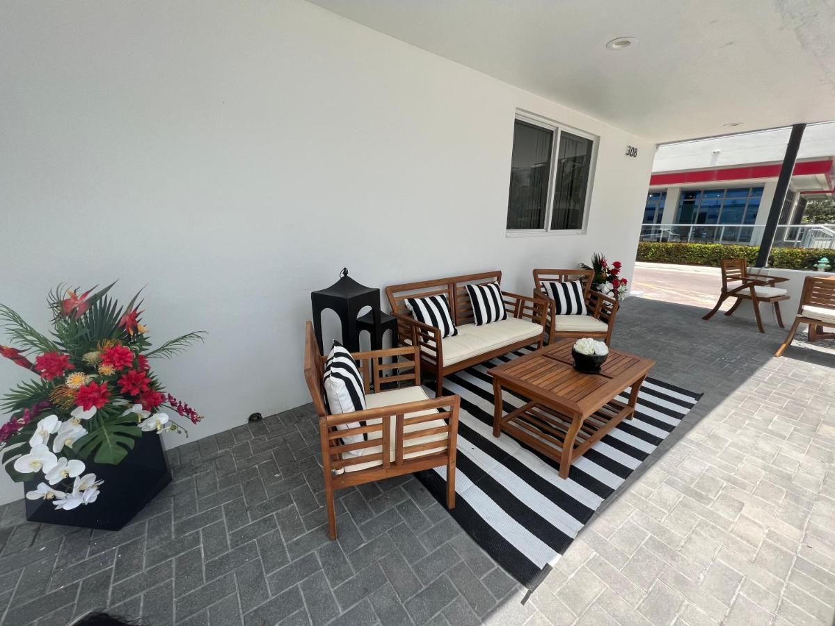 The Pearl Beachside Apartments On Hollywood Beach מראה חיצוני תמונה