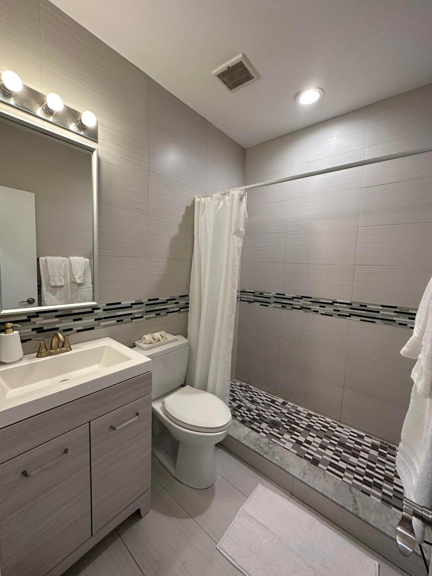 The Pearl Beachside Apartments On Hollywood Beach מראה חיצוני תמונה